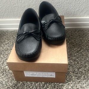 NIB Anthropologie black bow driving loafer size 37